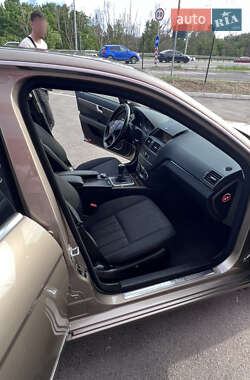 Седан Mercedes-Benz C-Class 2010 в 
