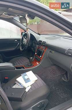 Универсал Mercedes-Benz C-Class 2002 в 
