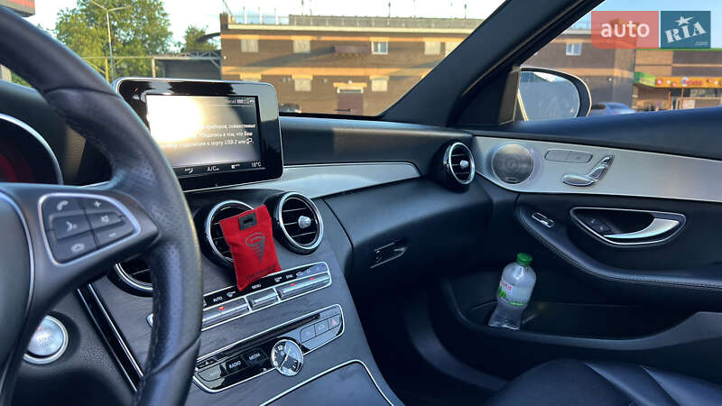 Седан Mercedes-Benz C-Class 2018 в Киеве