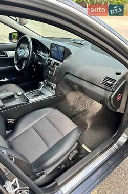 Универсал Mercedes-Benz C-Class 2010 в 