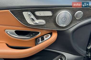 Купе Mercedes-Benz C-Class 2019 в 