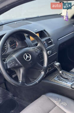 Универсал Mercedes-Benz C-Class 2008 в 