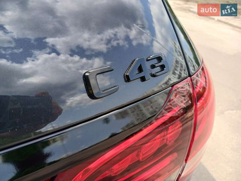 Универсал Mercedes-Benz C-Class 2019 в Киеве