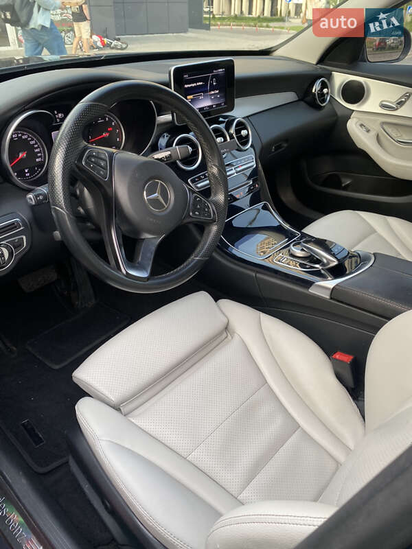 Седан Mercedes-Benz C-Class 2015 в Киеве