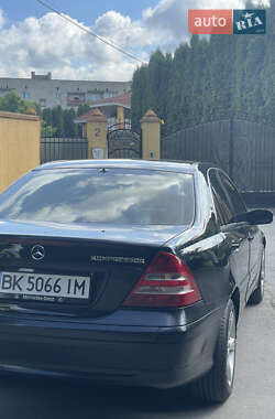 Седан Mercedes-Benz C-Class 2007 в 
