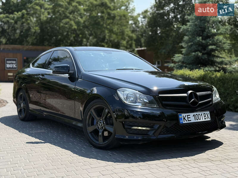 Mercedes-Benz C-Class 2012