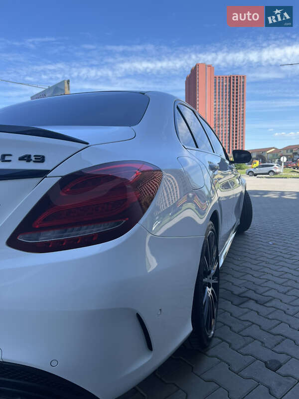 Седан Mercedes-Benz C-Class 2016 в Киеве фото 8 Седан Mercedes-Benz C-Class 2016 в Киеве