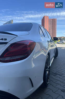 Седан Mercedes-Benz C-Class 2016 в 