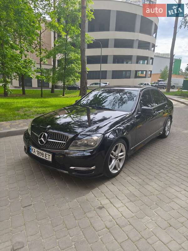Mercedes-Benz C-Class 2013