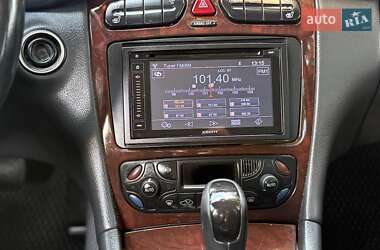 Седан Mercedes-Benz C-Class 2000 в 
