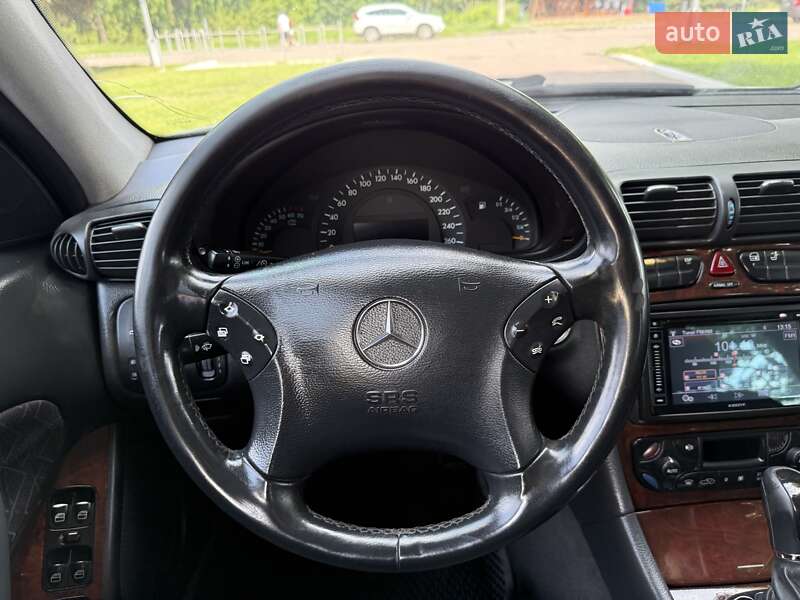 Седан Mercedes-Benz C-Class 2000 в Ровно