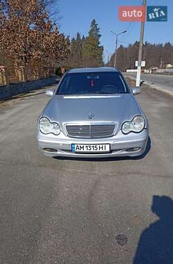 Седан Mercedes-Benz C-Class 2001 в 