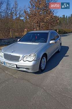 Седан Mercedes-Benz C-Class 2001 в 