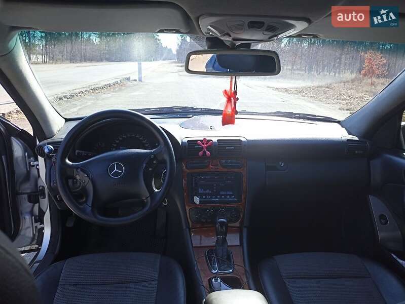 Седан Mercedes-Benz C-Class 2001 в Малине
