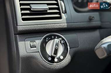 Универсал Mercedes-Benz C-Class 2009 в 