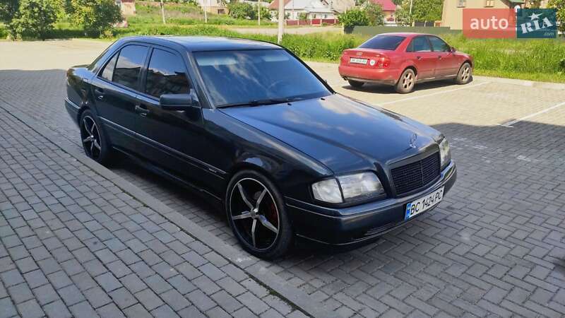 Седан Mercedes-Benz C-Class 1994 в Дубно