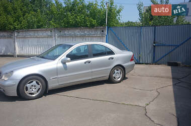 Седан Mercedes-Benz C-Class 2001 в 