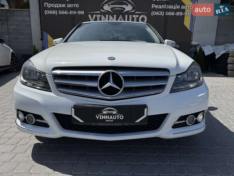 Седан Mercedes-Benz C-Class 2013 в Вінниці