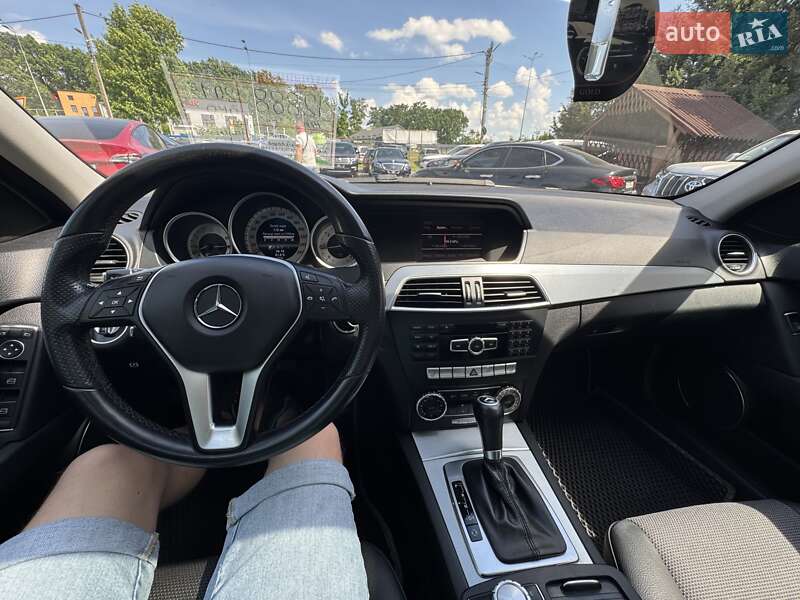 Седан Mercedes-Benz C-Class 2013 в Вінниці