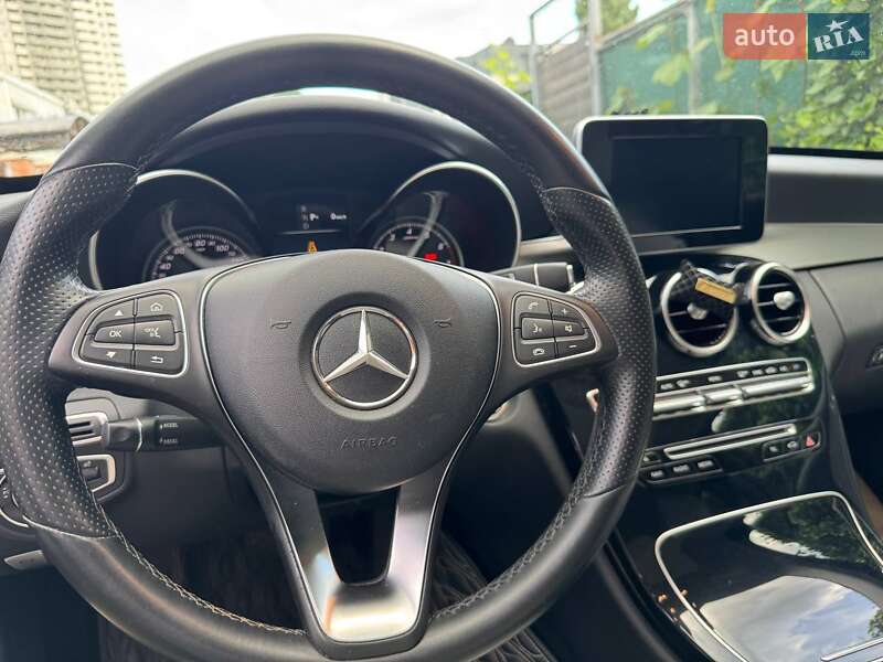 Седан Mercedes-Benz C-Class 2015 в Киеве