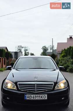 Седан Mercedes-Benz C-Class 2010 в 
