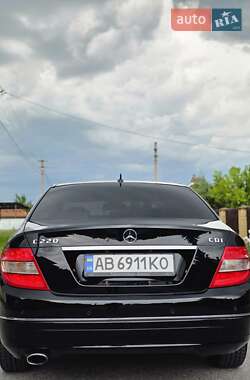 Седан Mercedes-Benz C-Class 2010 в 