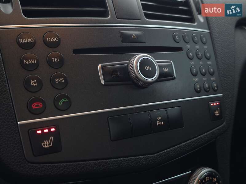 Седан Mercedes-Benz C-Class 2010 в Вінниці