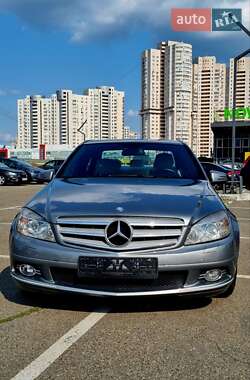Седан Mercedes-Benz C-Class 2011 в 