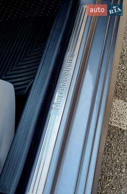 Седан Mercedes-Benz C-Class 2011 в 