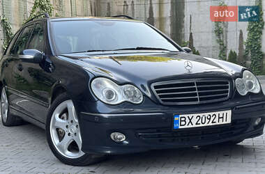 Універсал Mercedes-Benz C-Class 2004 в Хмельницькому