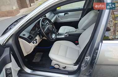 Универсал Mercedes-Benz C-Class 2010 в 