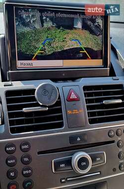 Седан Mercedes-Benz C-Class 2011 в 