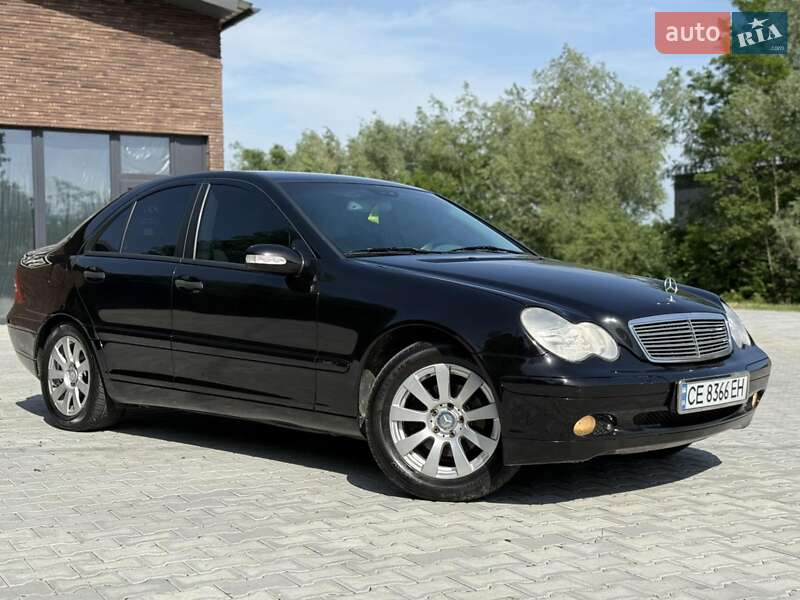Седан Mercedes-Benz C-Class 2003 в 