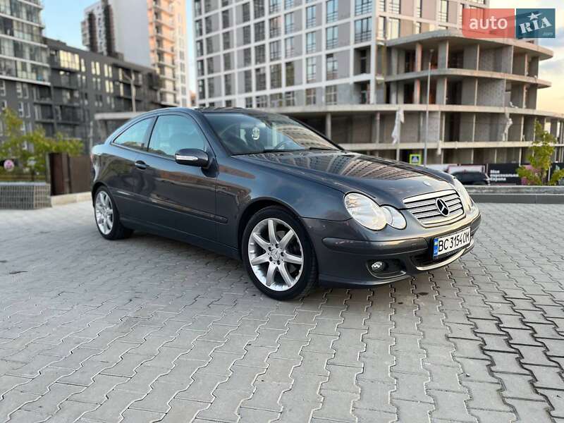 Купе Mercedes-Benz C-Class 2006 в Львове