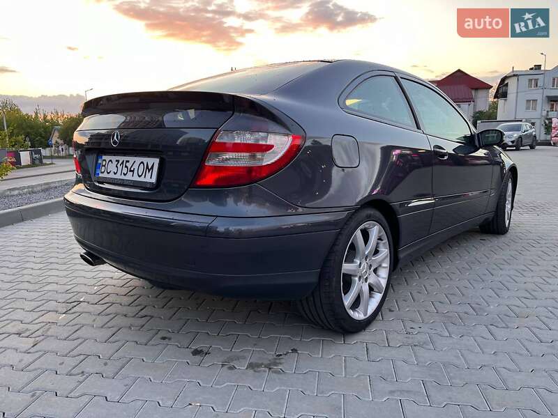 Купе Mercedes-Benz C-Class 2006 в Львове