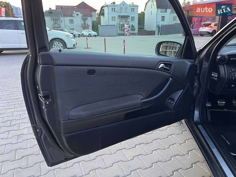 Купе Mercedes-Benz C-Class 2006 в Львове