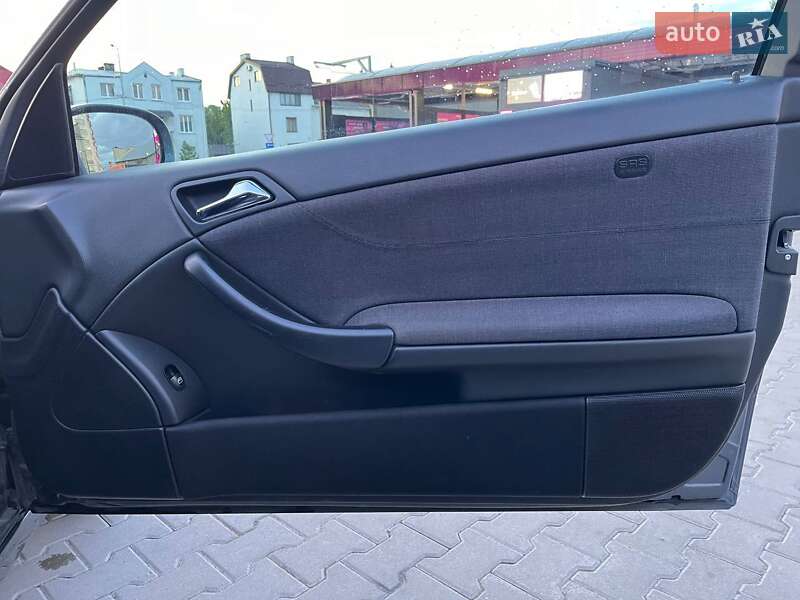 Купе Mercedes-Benz C-Class 2006 в Львове