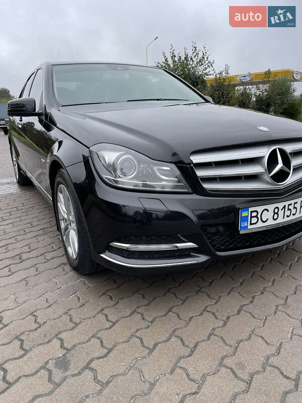 Седан Mercedes-Benz C-Class 2012 в Бродах фото 10 Седан Mercedes-Benz C-Class 2012 в Бродах