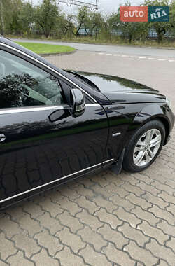 Седан Mercedes-Benz C-Class 2012 в 