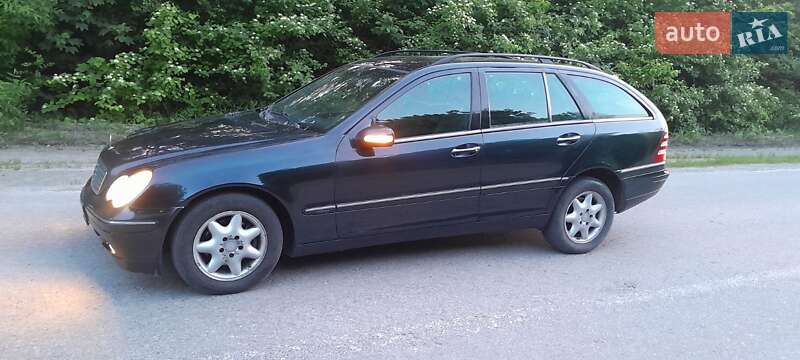 Универсал Mercedes-Benz C-Class 2002 в Дунаевцах