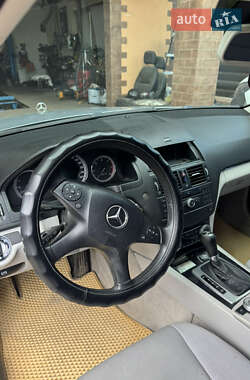 Универсал Mercedes-Benz C-Class 2008 в 