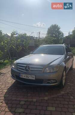 Універсал Mercedes-Benz C-Class 2010 в Львові