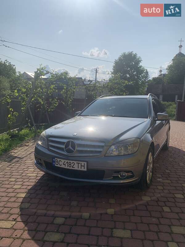 Универсал Mercedes-Benz C-Class 2010 в Львове фото 5 Универсал Mercedes-Benz C-Class 2010 в Львове