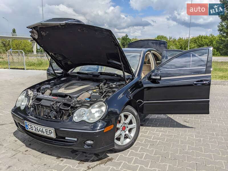 Седан Mercedes-Benz C-Class 2007 в Києві