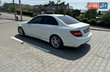 Седан Mercedes-Benz C-Class 2011 в 