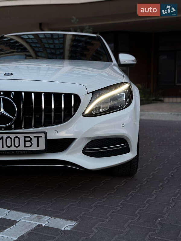 Седан Mercedes-Benz C-Class 2014 в Киеве