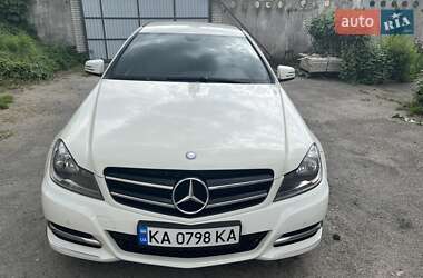 Купе Mercedes-Benz C-Class 2011 в 