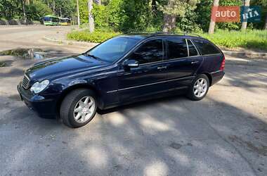 Универсал Mercedes-Benz C-Class 2002 в 