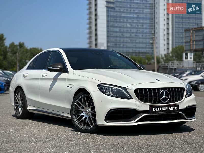 Седан Mercedes-Benz C-Class 2019 в Киеве