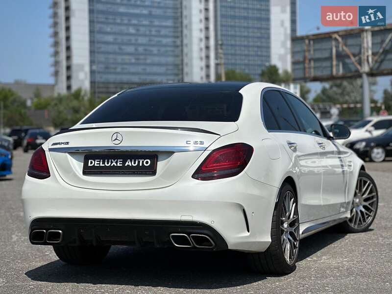 Седан Mercedes-Benz C-Class 2019 в Киеве